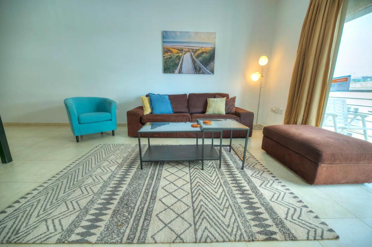 Modern 3Br Stylish & Spacious Apartment - Close To Sliema Promenade Gzira Bagian luar foto